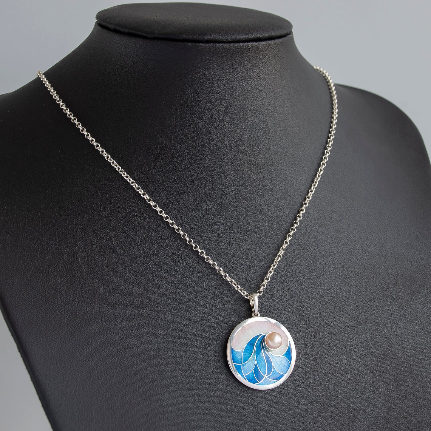 Sea Wave Necklace And Earrings Set With Pearls