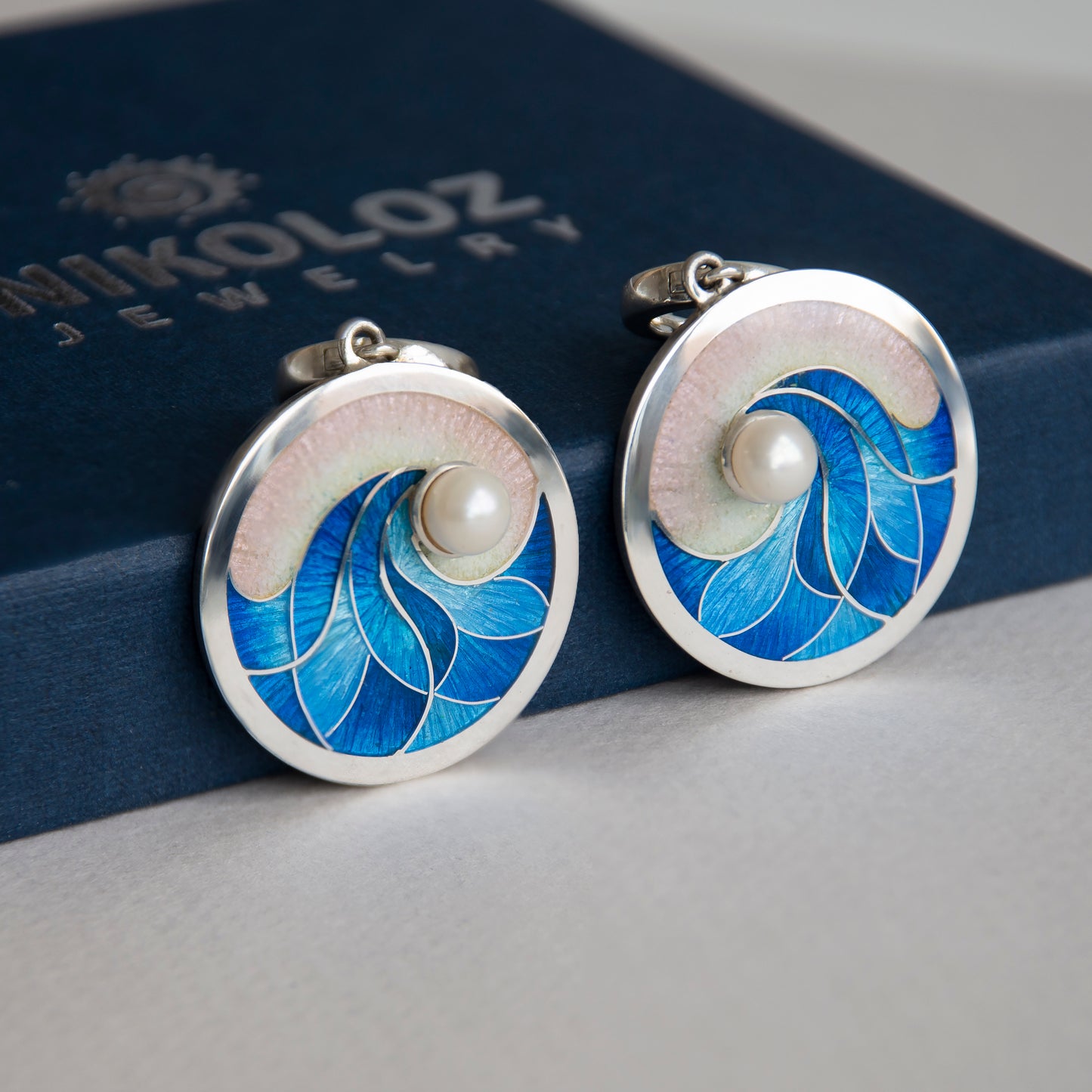 Sea Wave Necklace And Earrings Set With Pearls