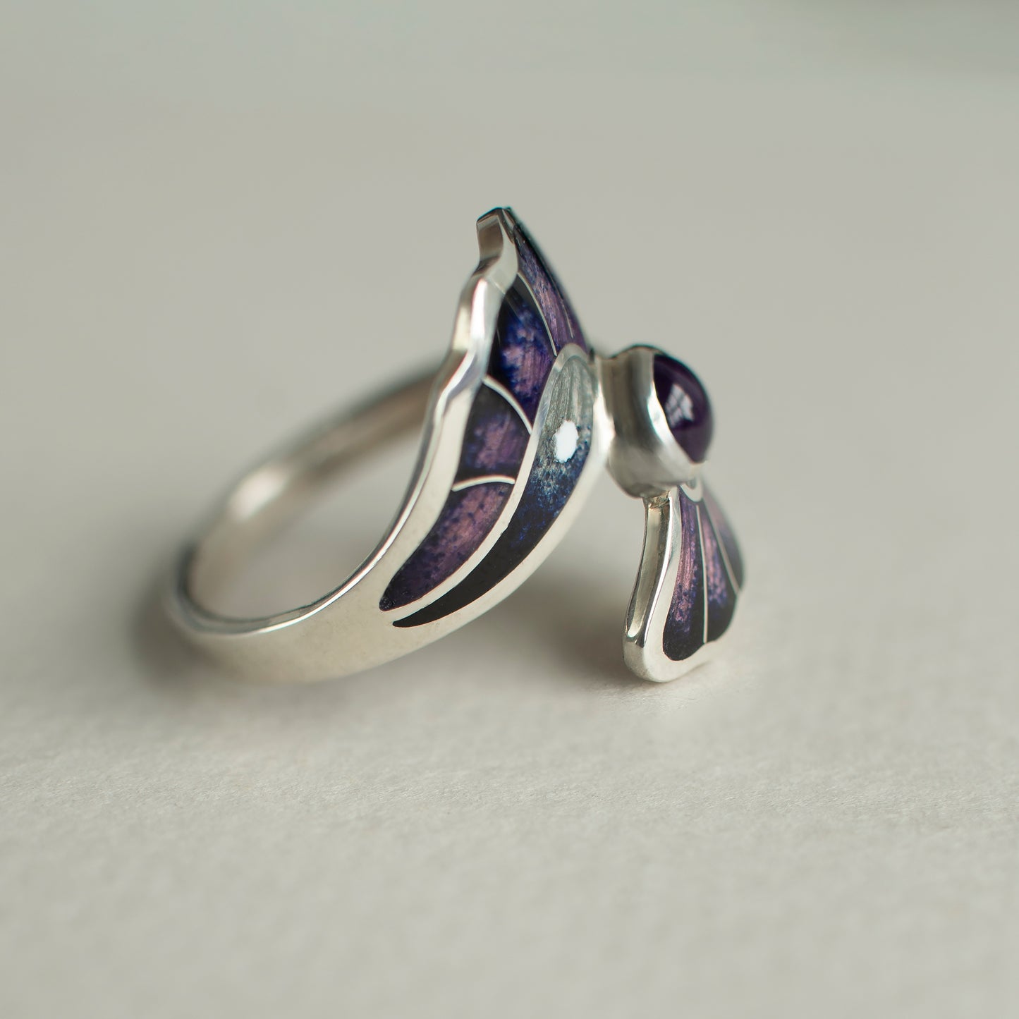 Enamel Ring With Amethyst Stone