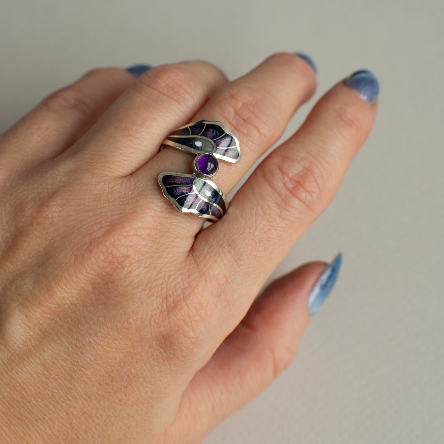 Enamel Ring With Amethyst Stone