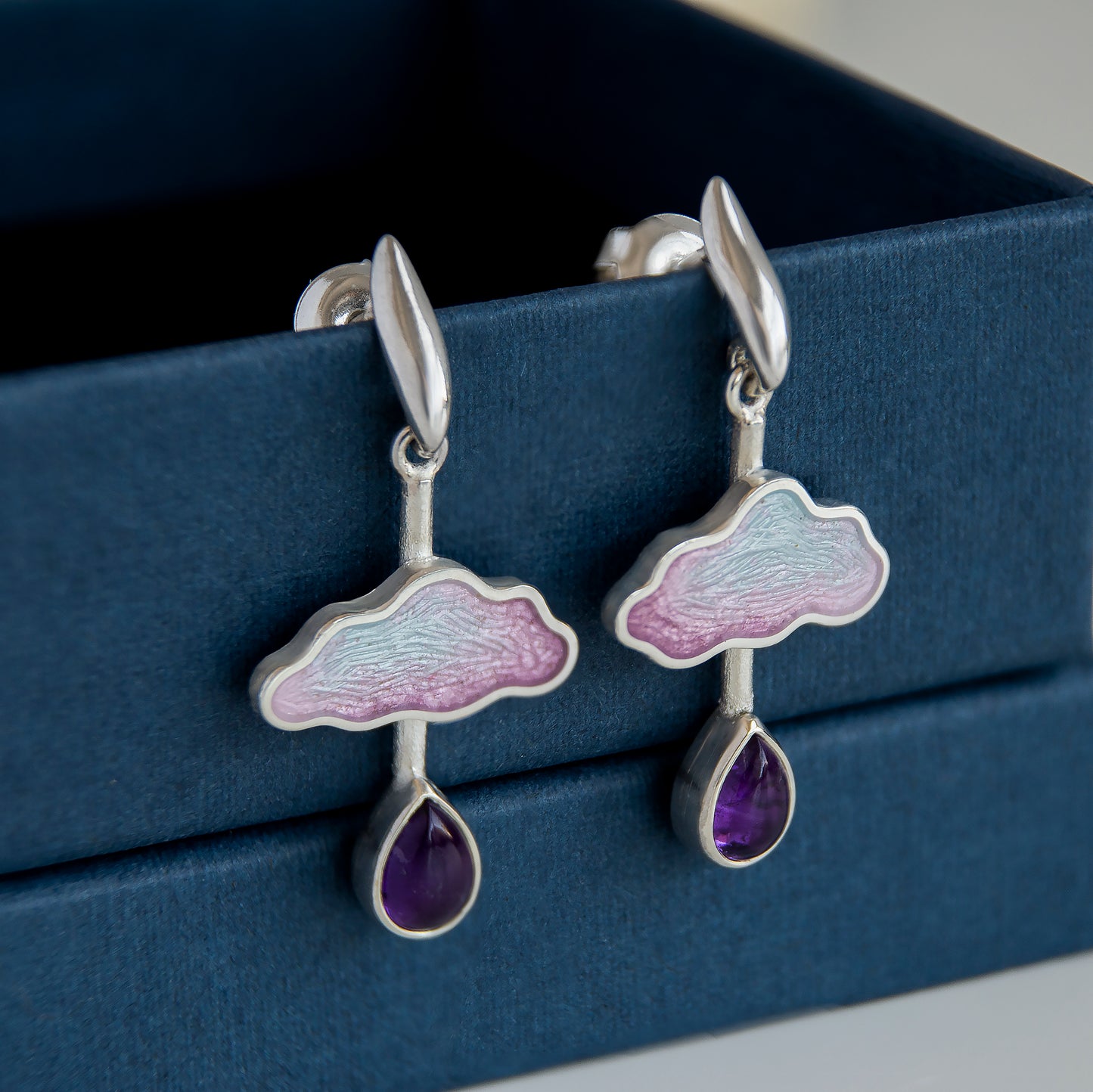 Cloud Raindrop Enamel Earrings With Drop Form Amethyst