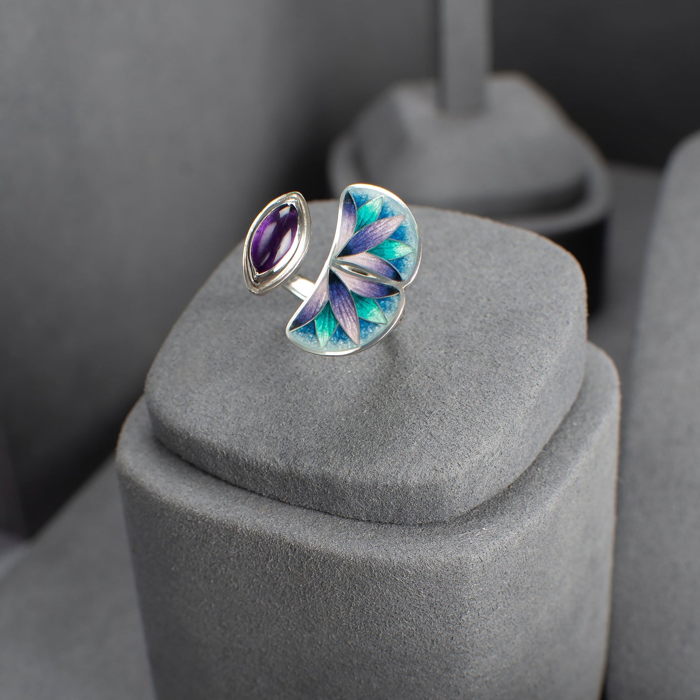 Enamel Ring With Amethyst Marquise Stone
