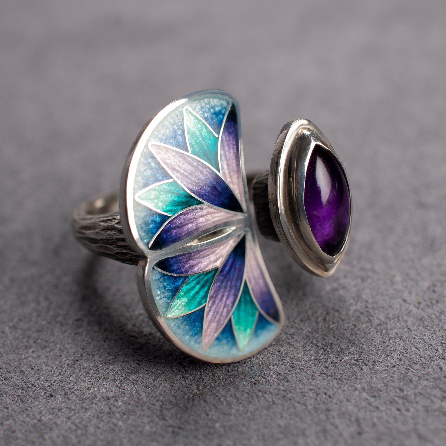 Enamel Ring With Amethyst Marquise Stone