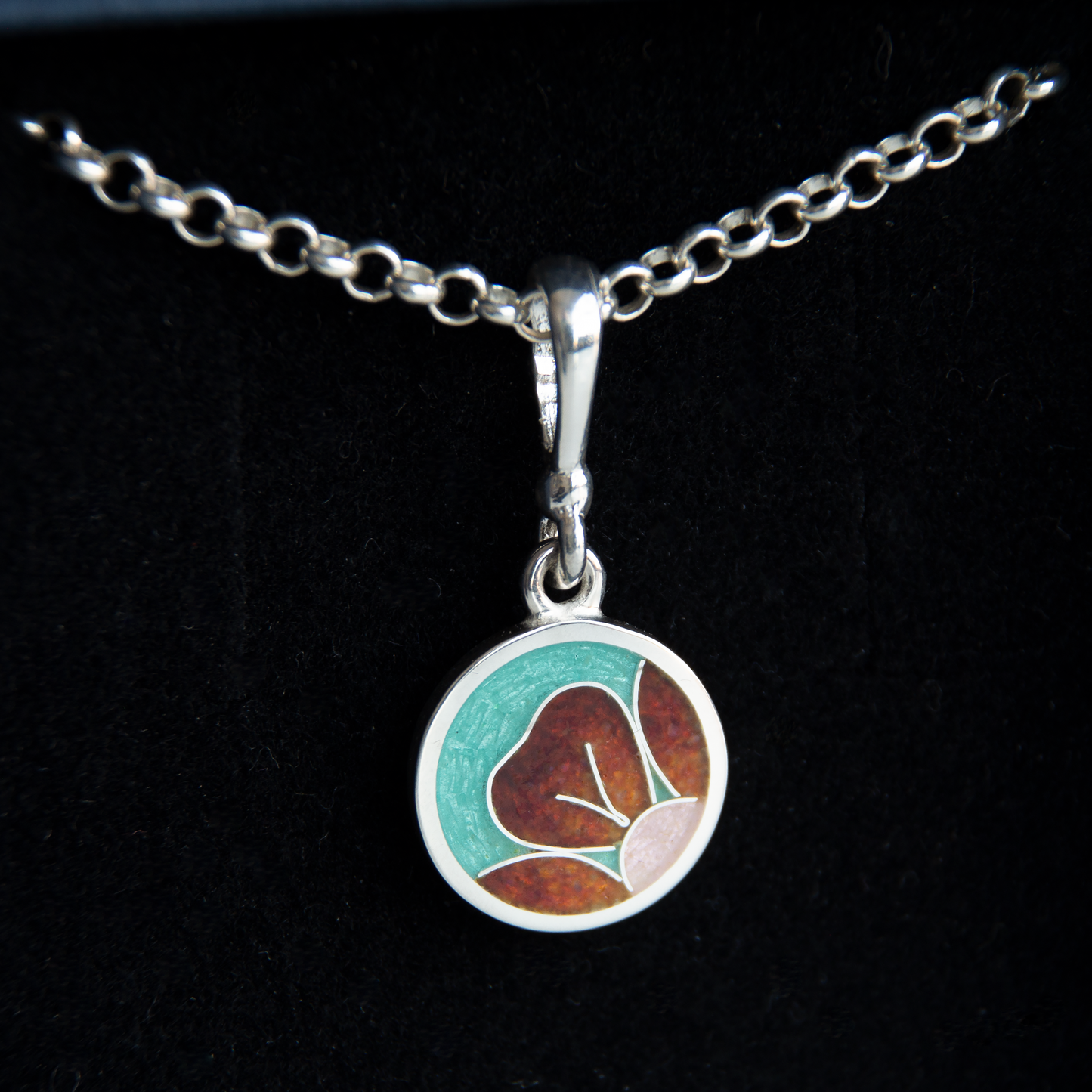 Round Small Enamel Necklace With Red Flower