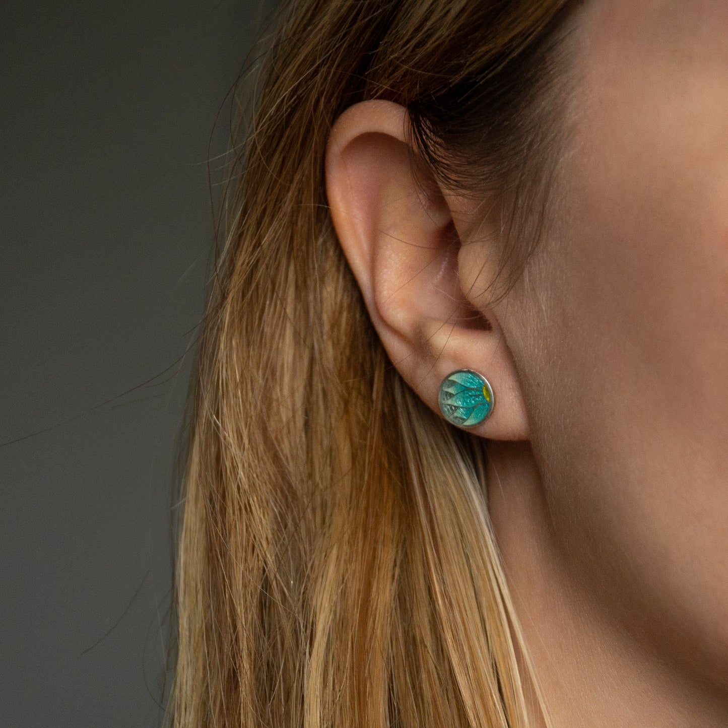 Cloisonné Enamel Stud, Round Earrings Edelweiss