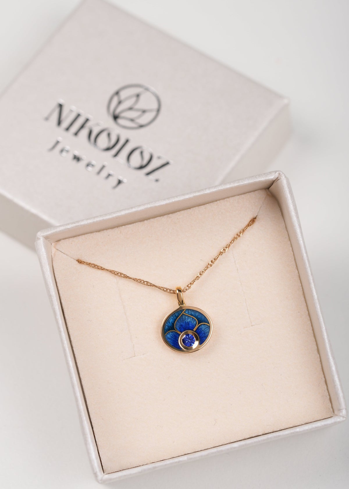 Sapphire 18K Gold Pendant With Cloisonne Enamel