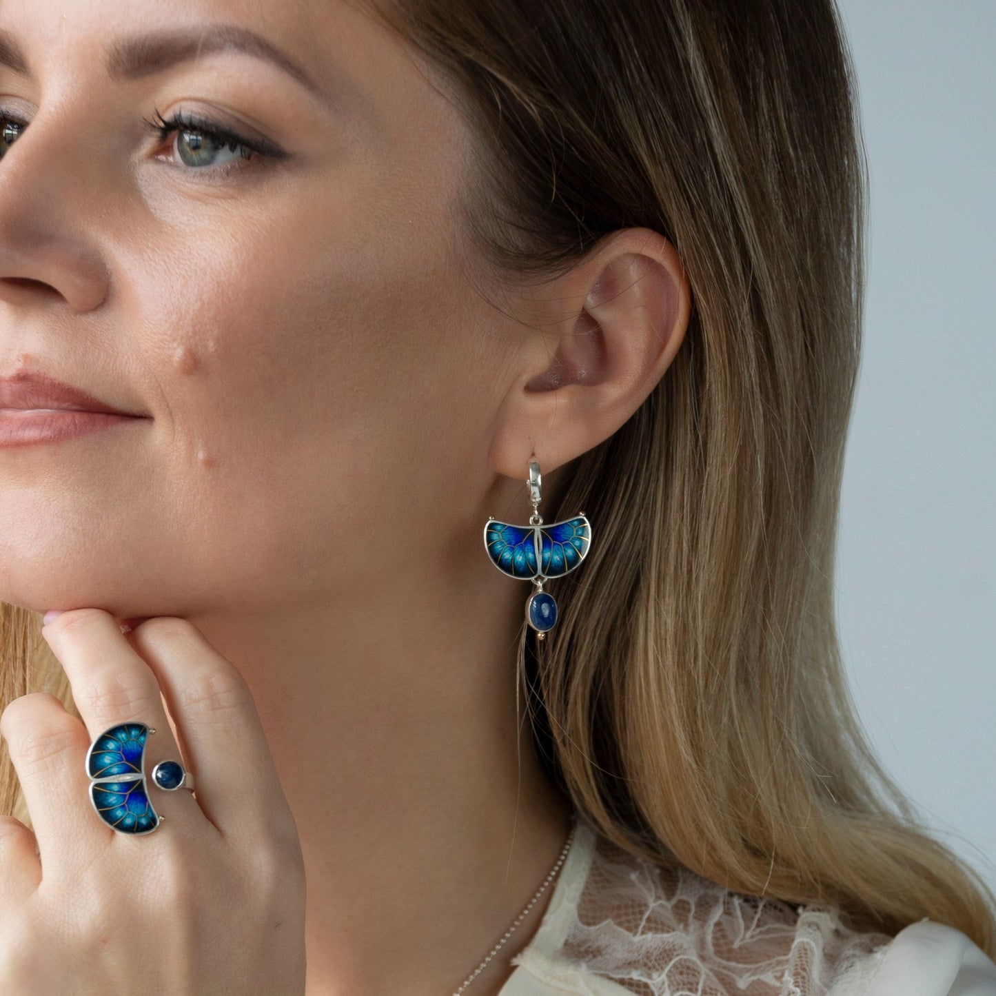 Cloisonne Enamel Set "Butterfly" With Kyanite And Gold