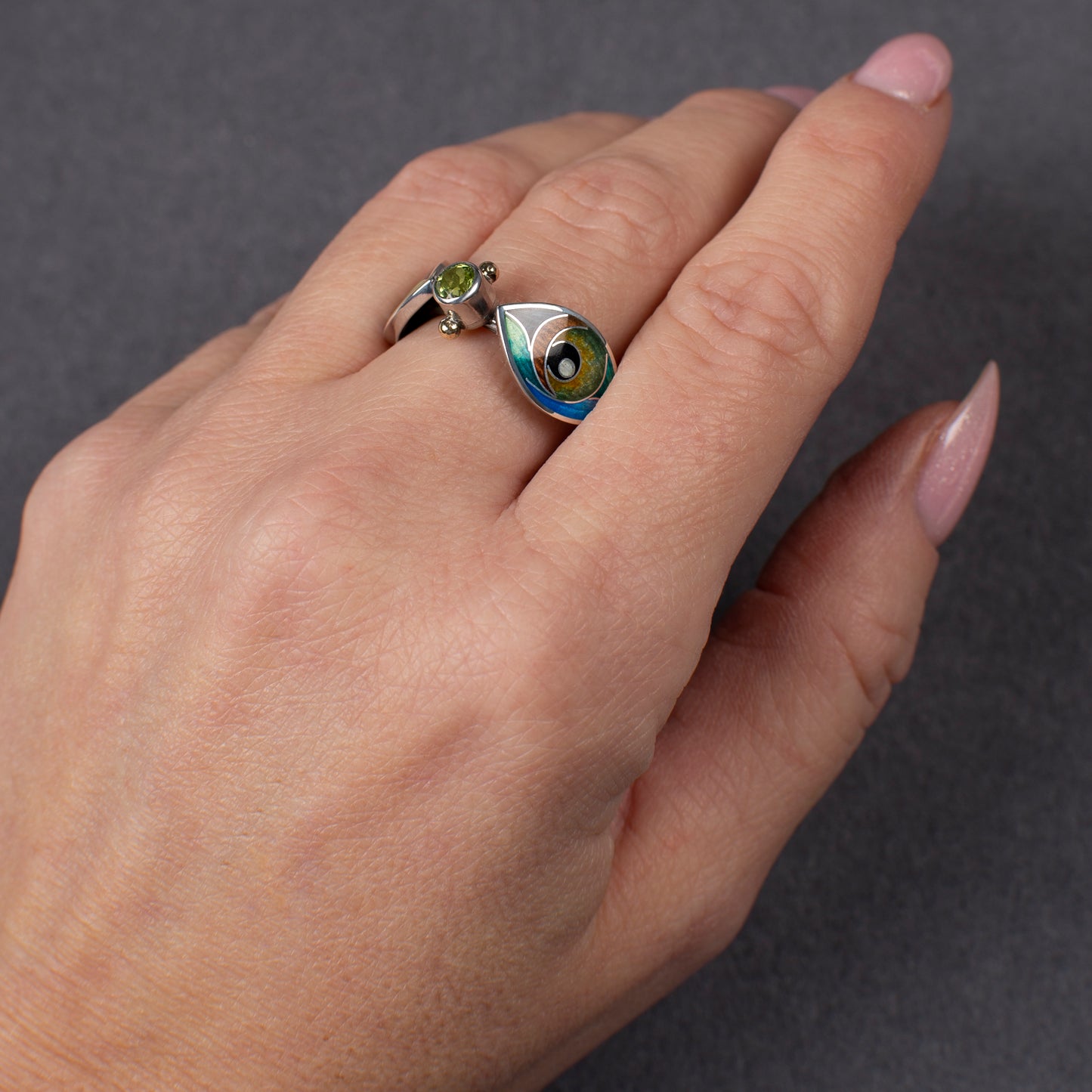 Cloisonné Enamel Ring with Olivine and Gold Beads "Verdant Vision"