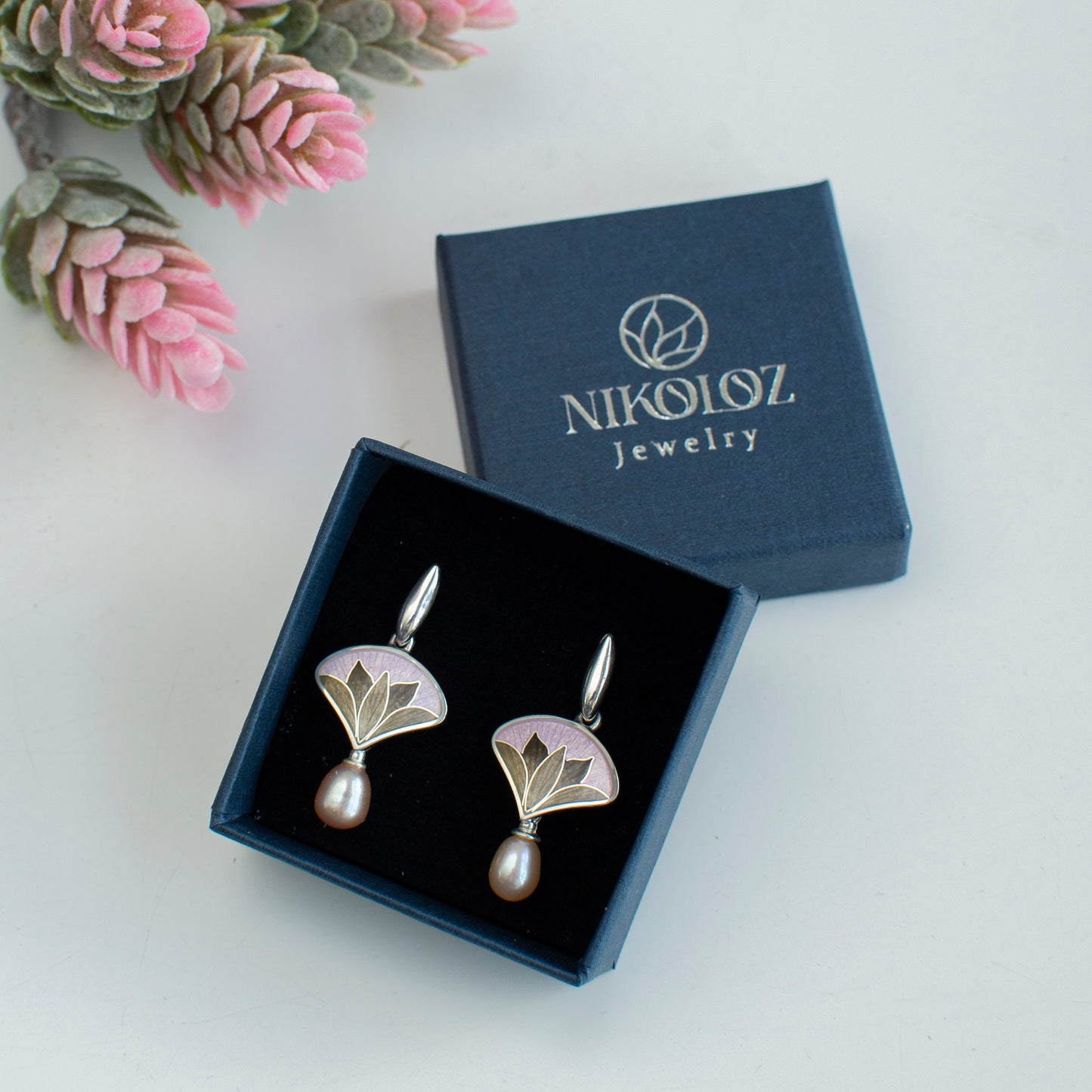 Cloisonné Enamel Jewellery Set With Rose Pearls
