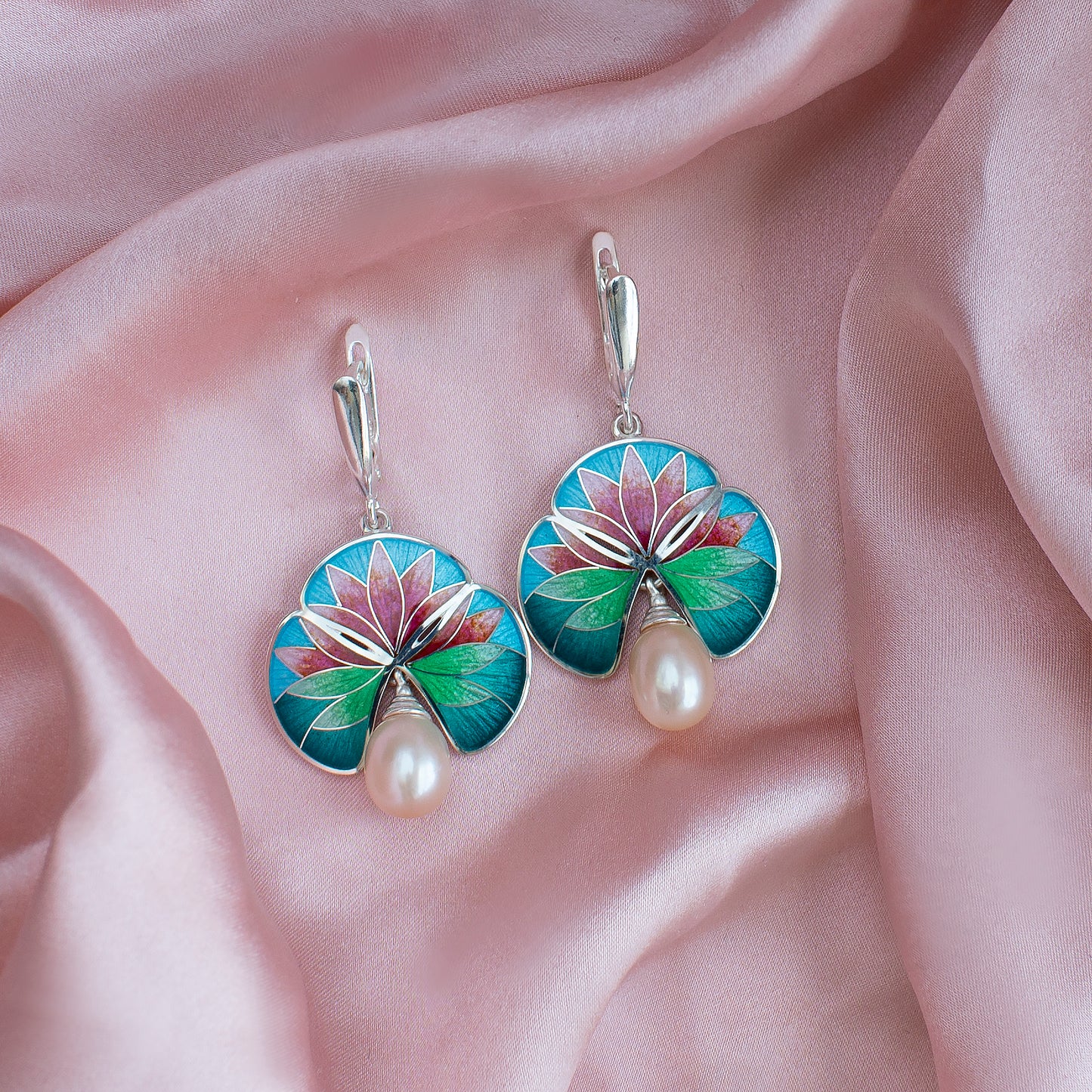 Handmade Silver Water Lily Earring with Hot Cloisonne Enamel and Freshwater Pearl