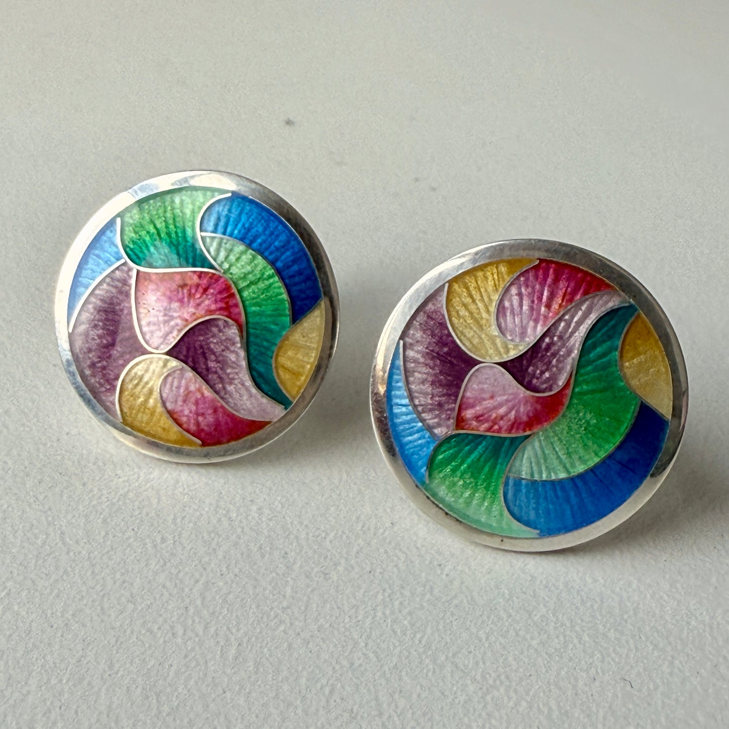 Custom made sufflinks "Abstract"