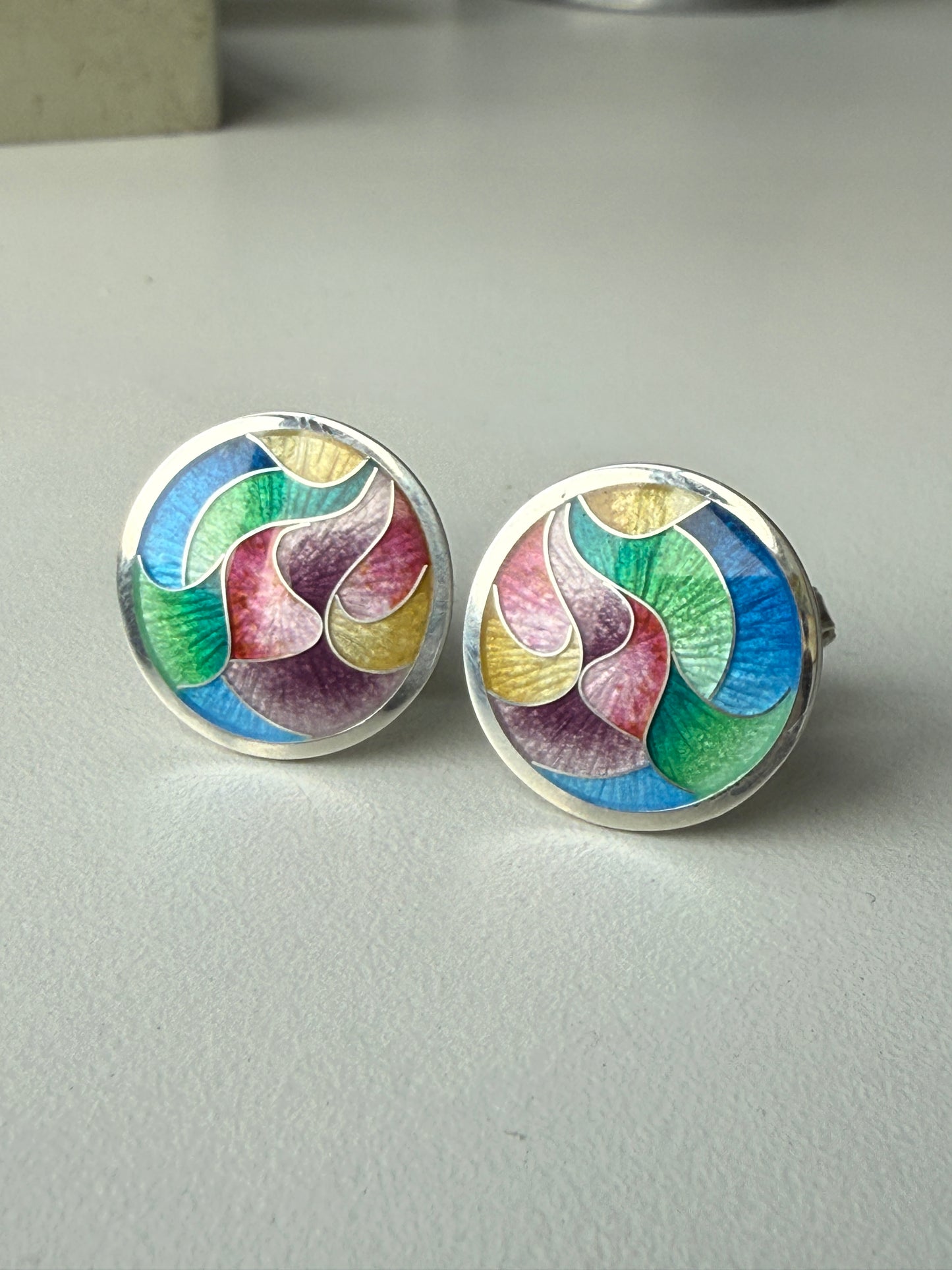 Custom made sufflinks "Abstract"