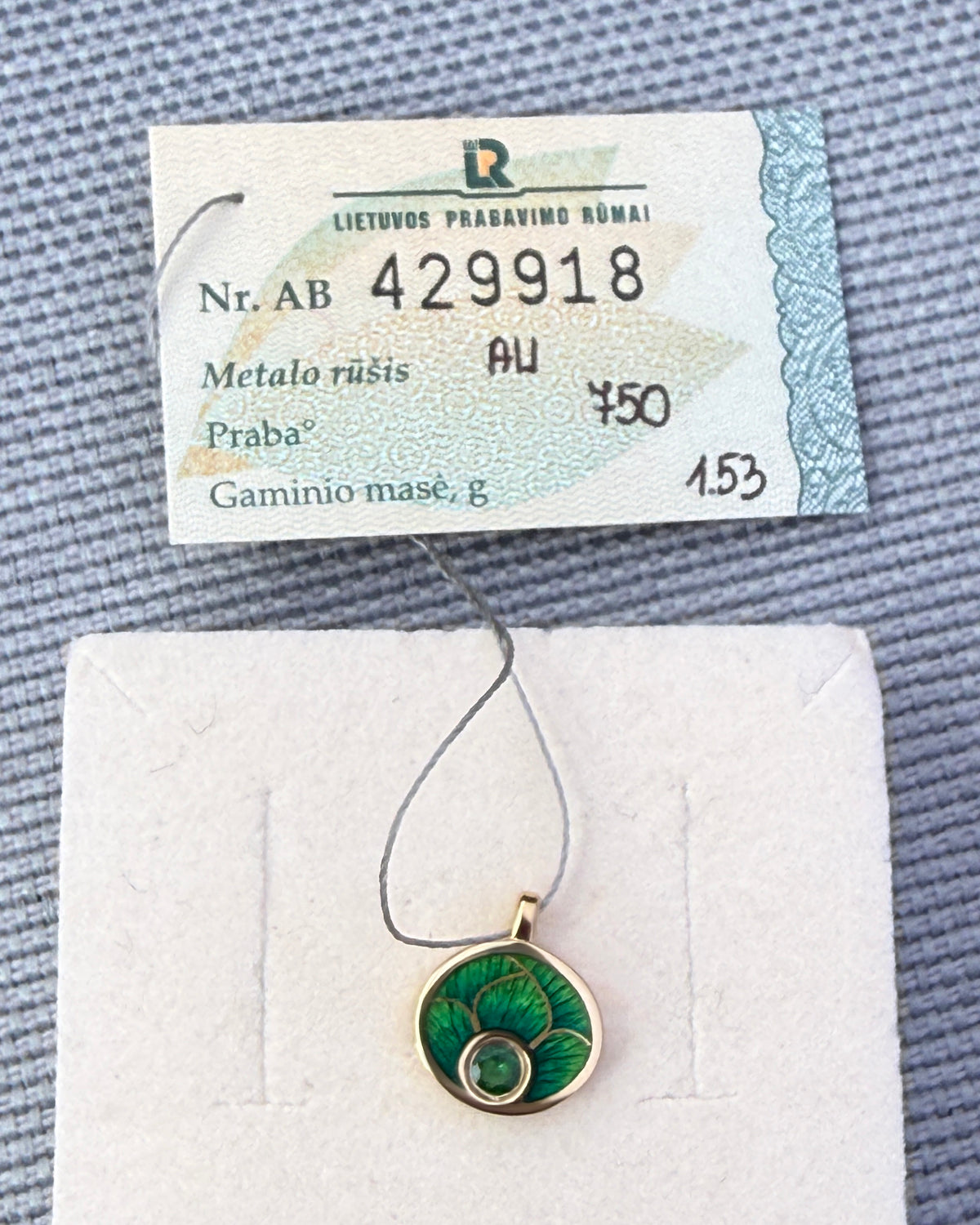 Emerald 18K Gold Pendant With Cloisonne Enamel