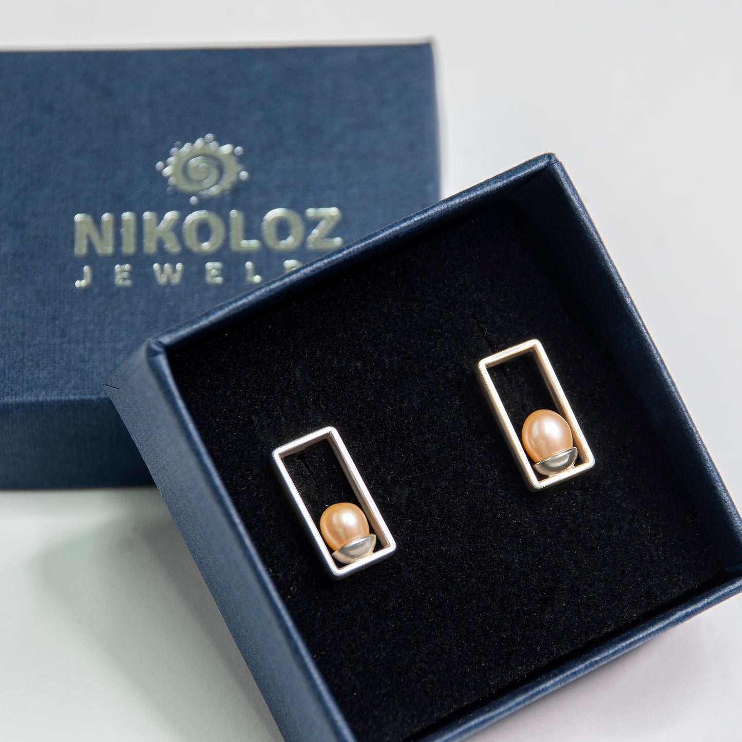 Rectangle Frame Earrings With Rose Gold Pearls