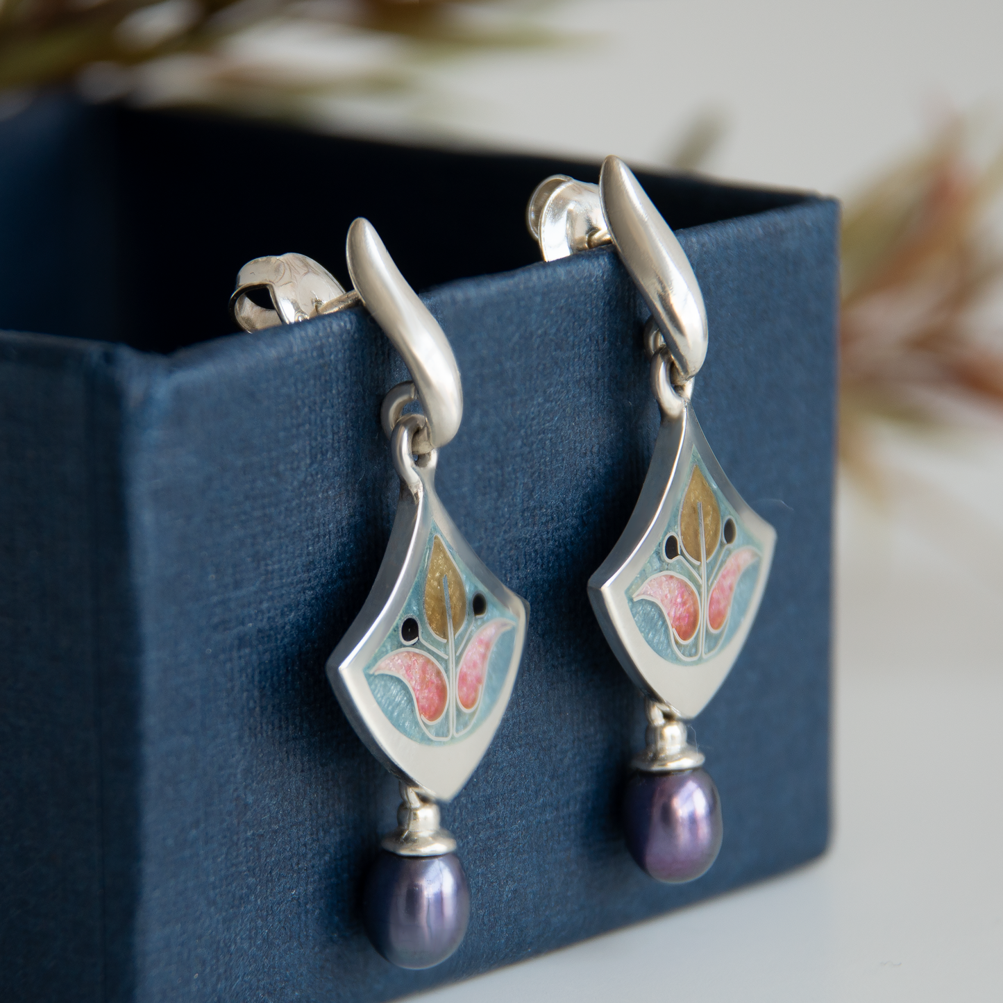 Dangle Rhombus Cloisonne Enamel Earrings With Peacock Pearls