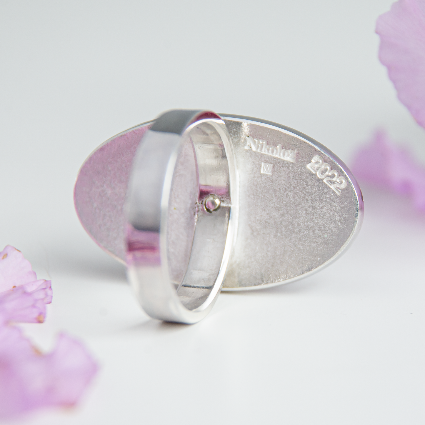 Oval Violet Rose Cloisonné Enamel Ring With Amethyst